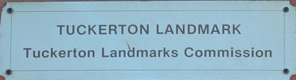 [Landmark Plaque Image]